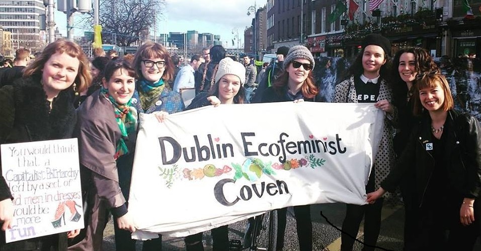 Dublin’de kürtaj hakkı için gerçekleştirilen yürüyüş